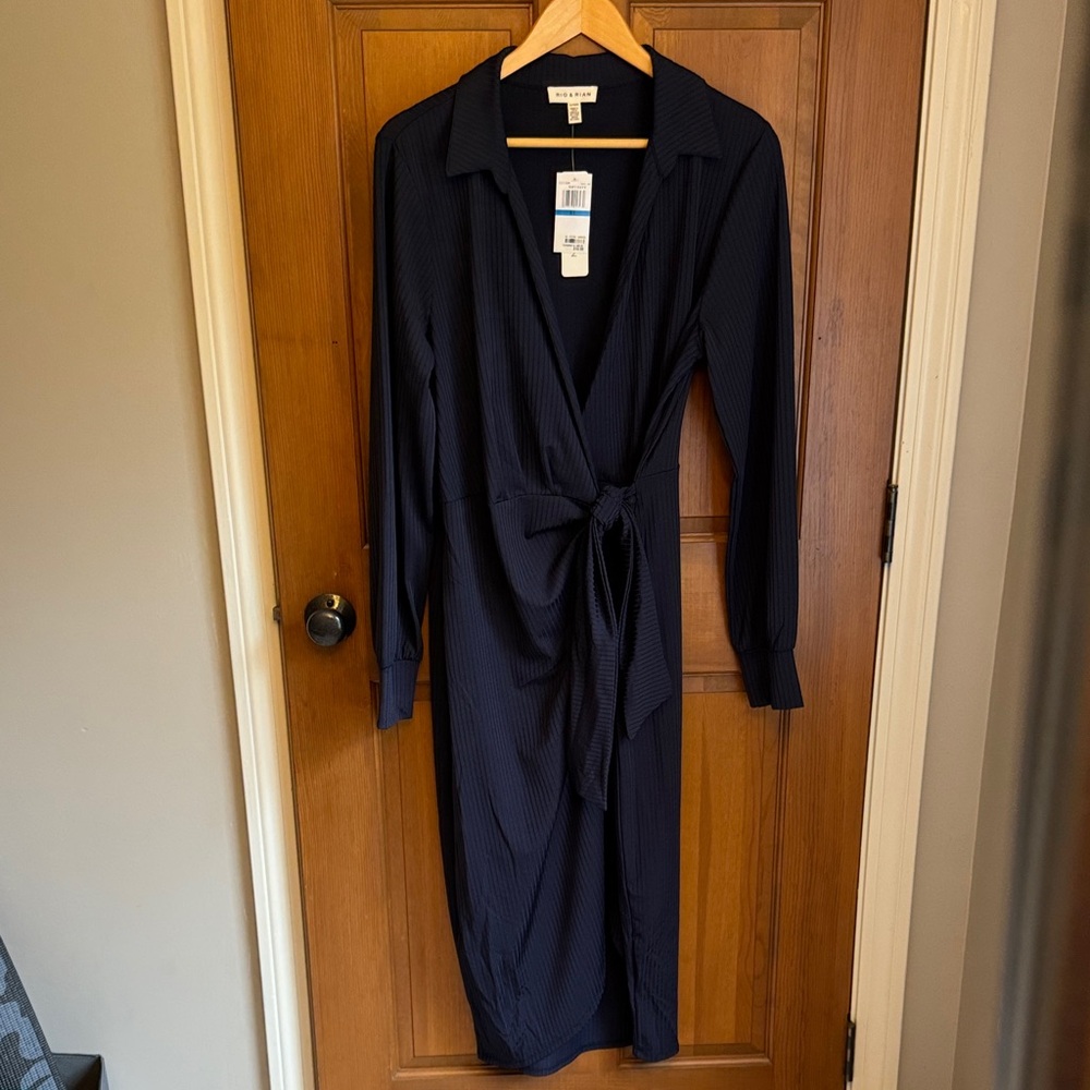 Elegant Long Sleeve Navy Dress